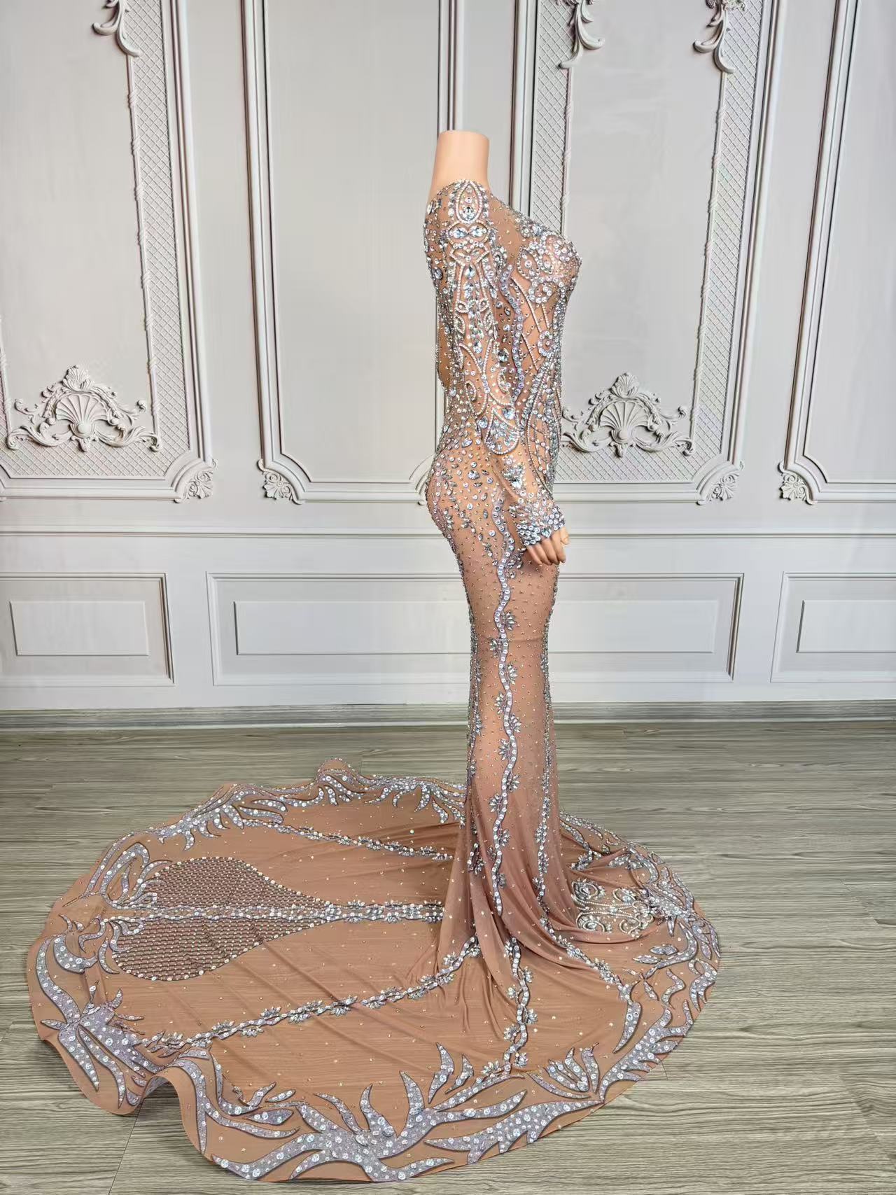 THE EMPIRE GOWN