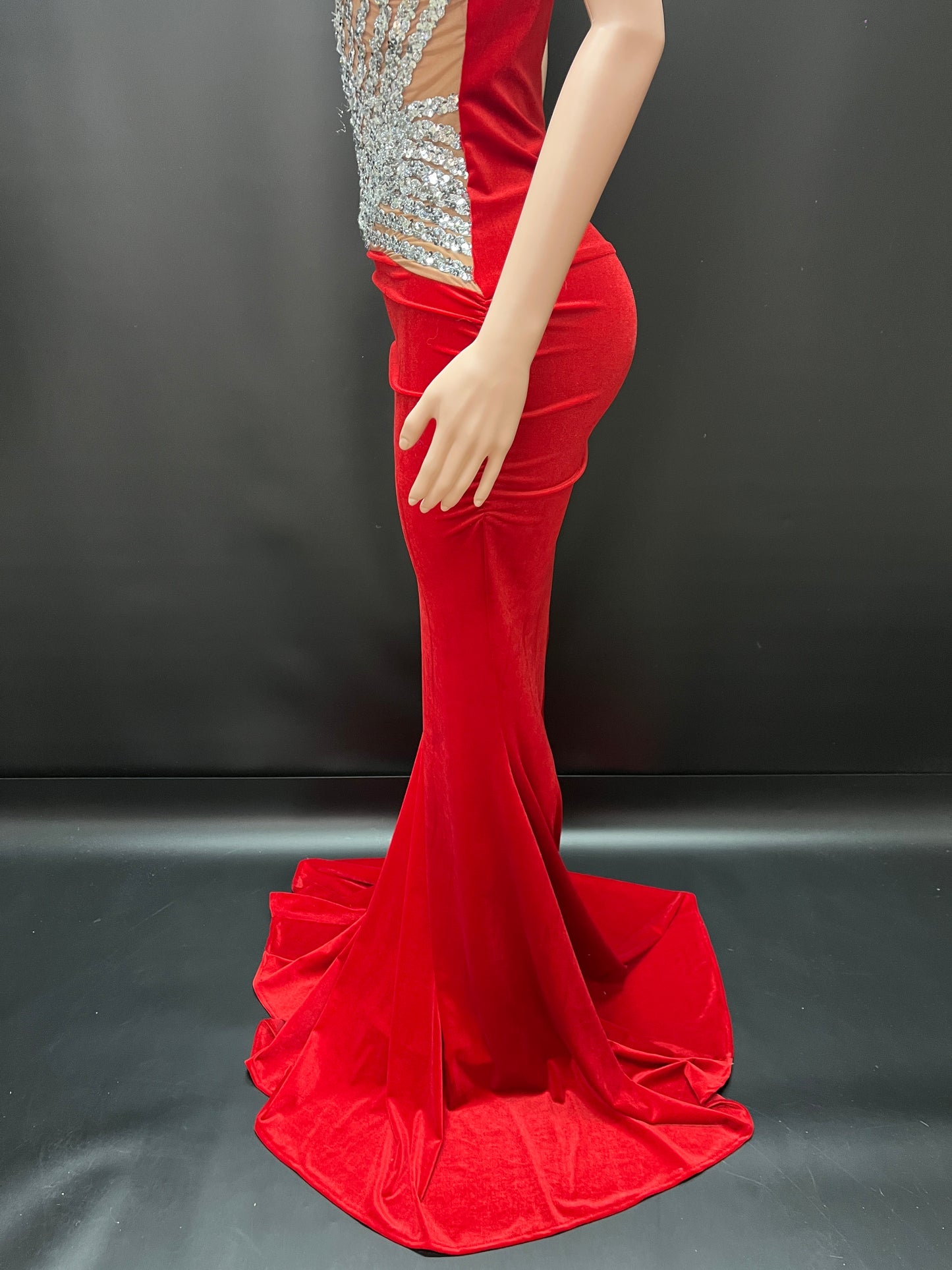 CRIMSON MAJESTY DRESS