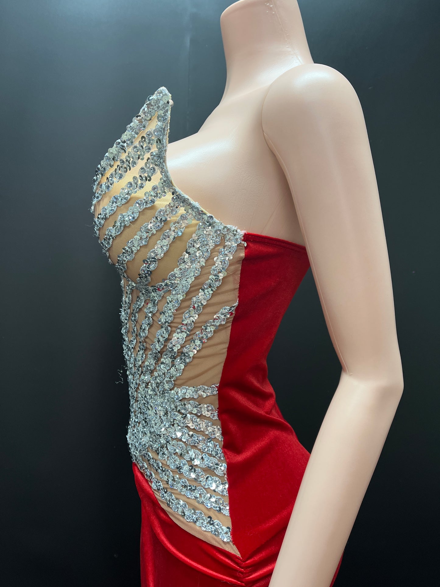 CRIMSON MAJESTY DRESS