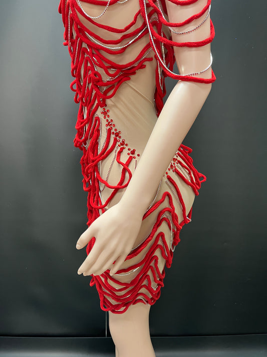 SCARLET ENCHANTRESS MINI